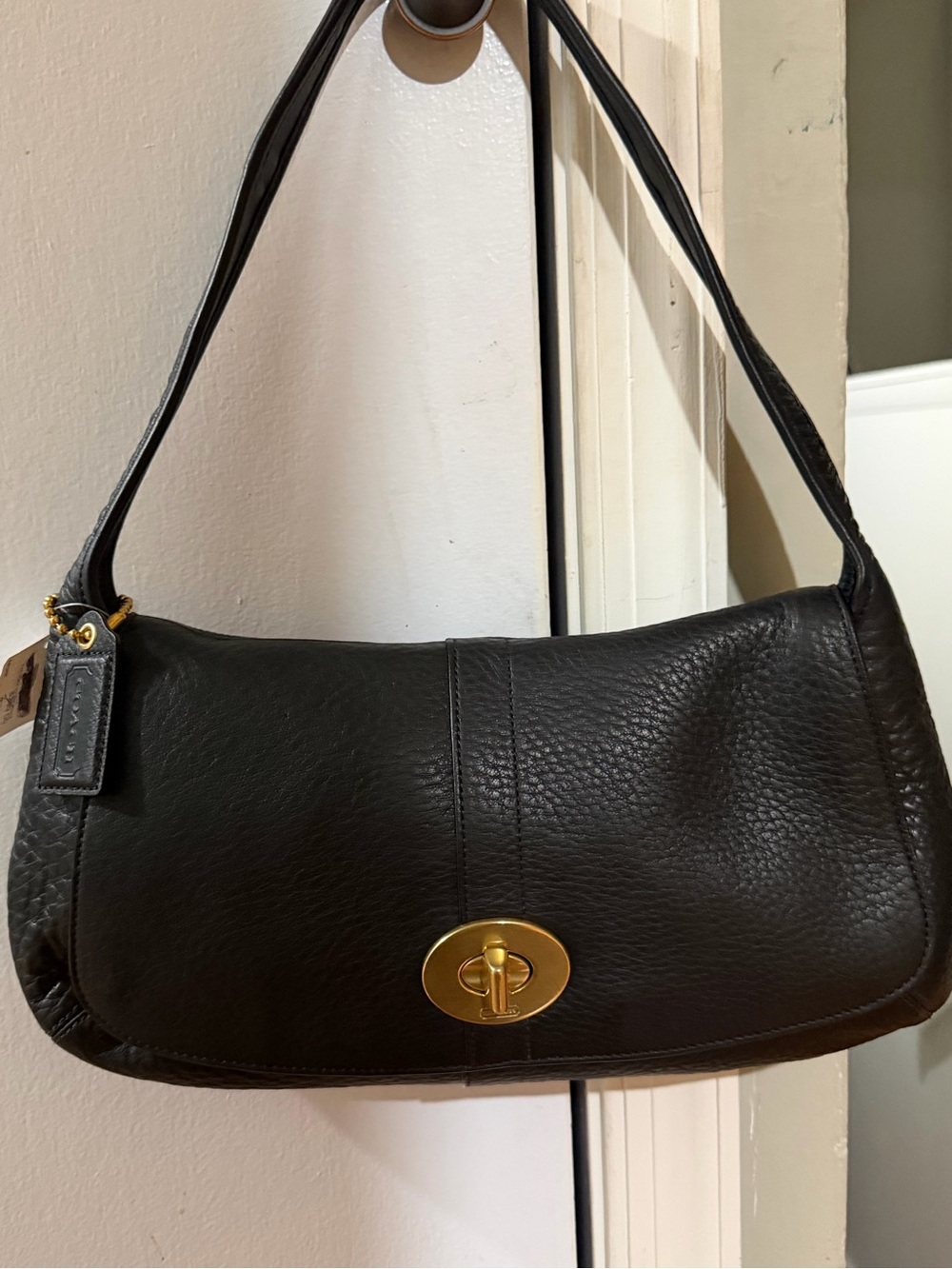 Authentic Coach Ergo Pebbled Leather Flap Shoulder Bag (Style #11614 dust bag in - Picture 15 of 16